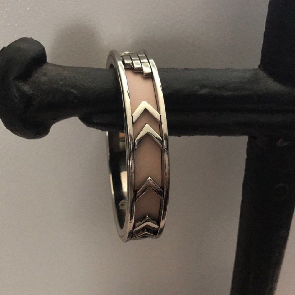 House of Harlow Bangle